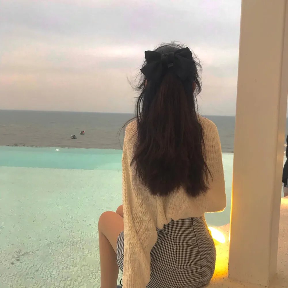 那么,偶尔抬头看看天空 海报